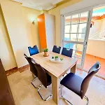 Large With Sea Views & Terrace Apartmán